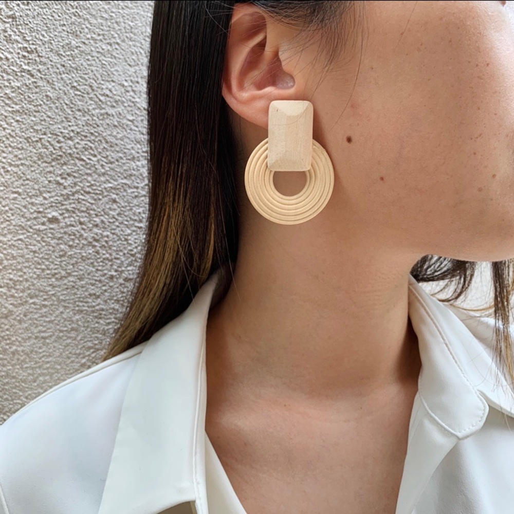 Mid century modern wood fashion earrings ❤️